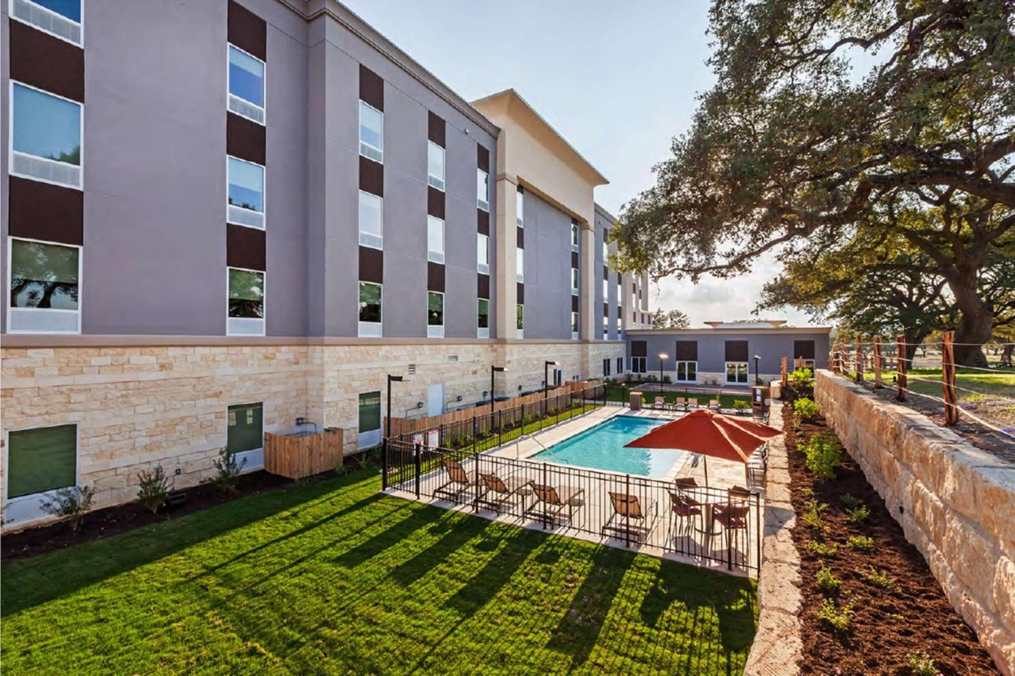 Hampton Inn By Hilton Bulverde Texas Hill Country Экстерьер фото